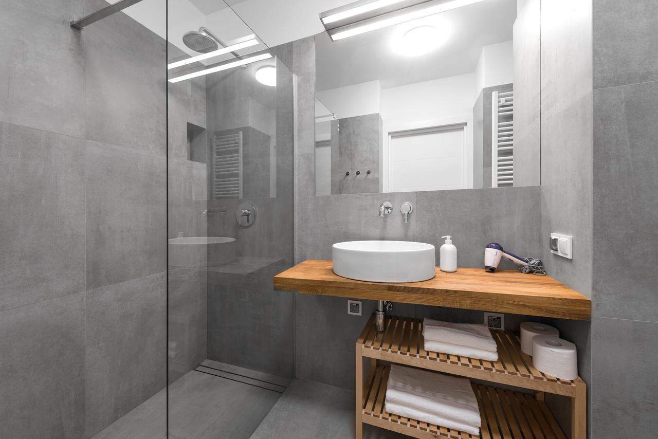 Apartamenty Towarowa Poznan Ngoại thất bức ảnh
